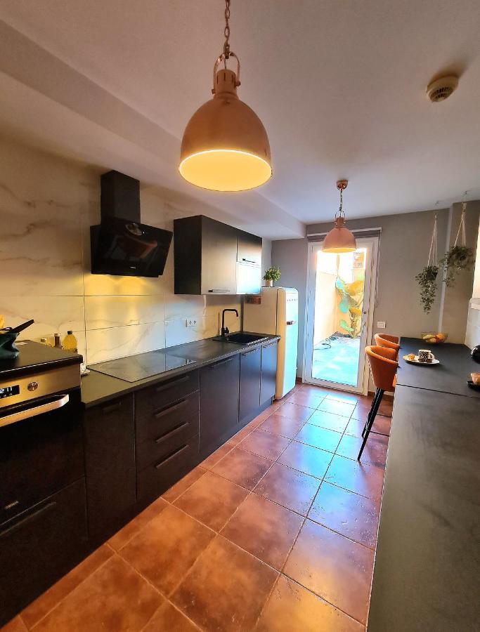 Appartement Casa Zalla 110m2, 200m2 Garden, Pool, 1gb Wi-fi, Private Parking *