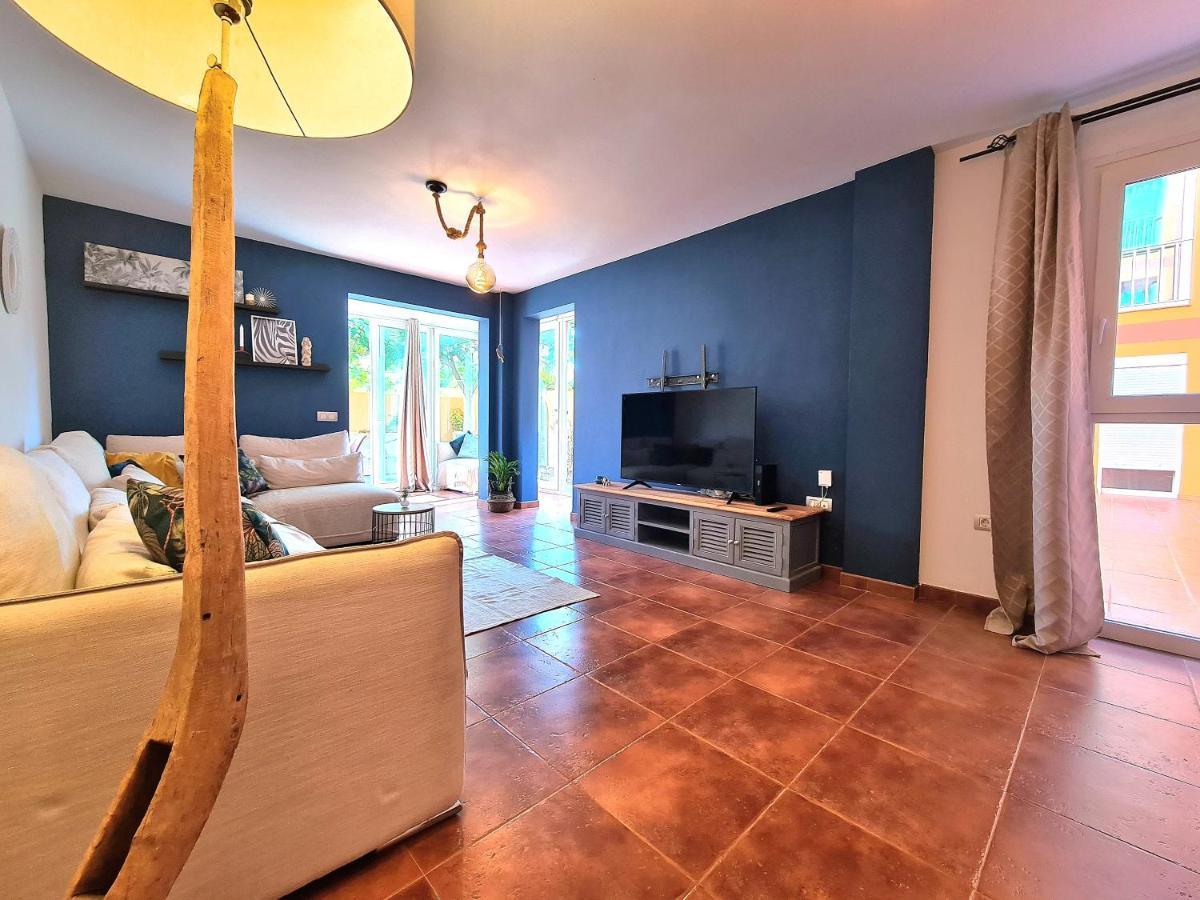 Casa Zalla 110m2, 200m2 Garden, Pool, 1gb Wi-fi, Private Parking Appartement Corralejo